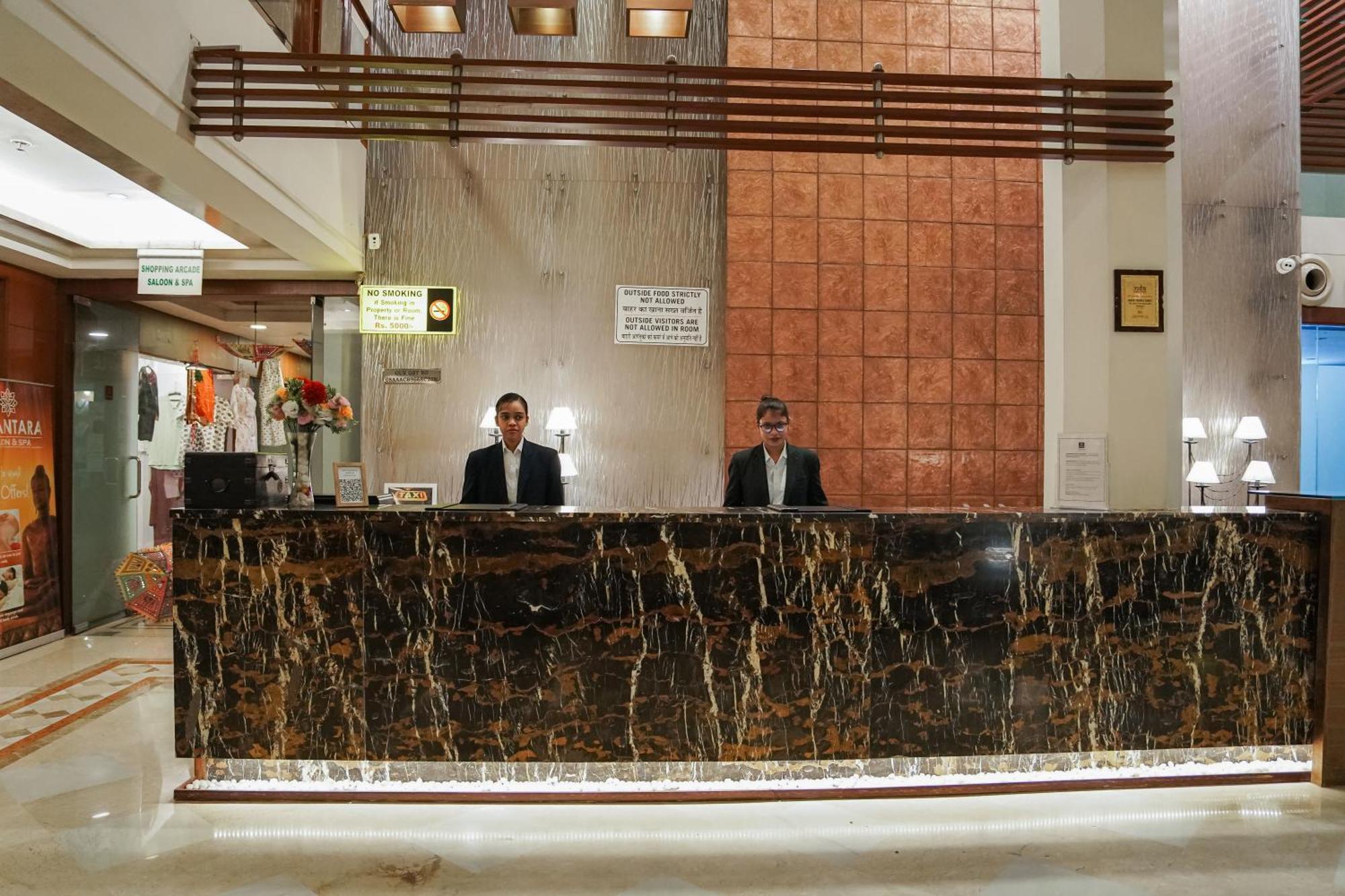 Clarion Bella Casa At Airport Hotel Dzsaipur Kültér fotó