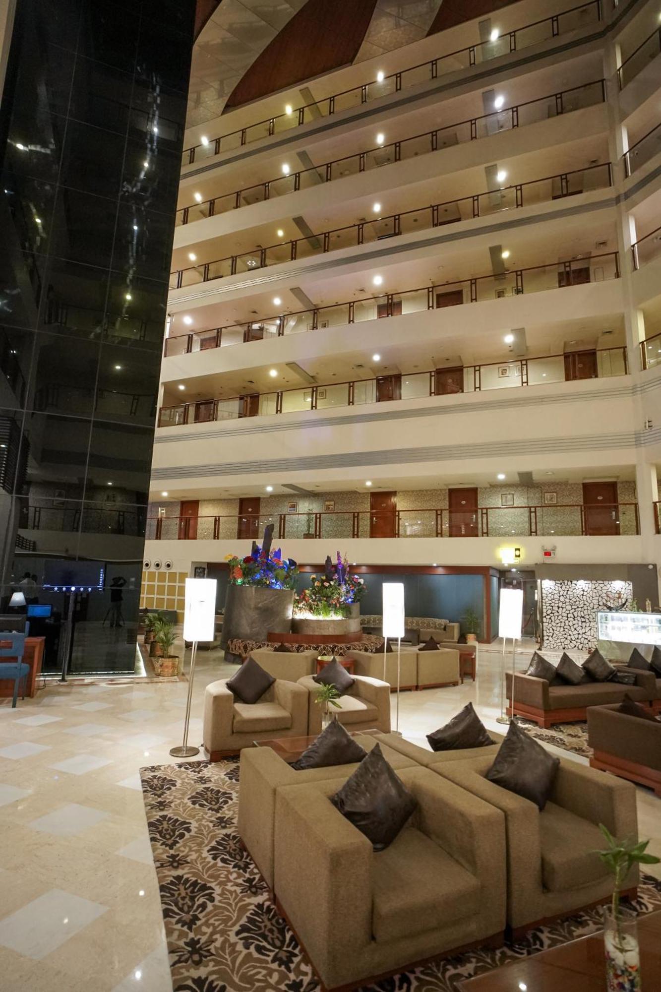 Clarion Bella Casa At Airport Hotel Dzsaipur Kültér fotó